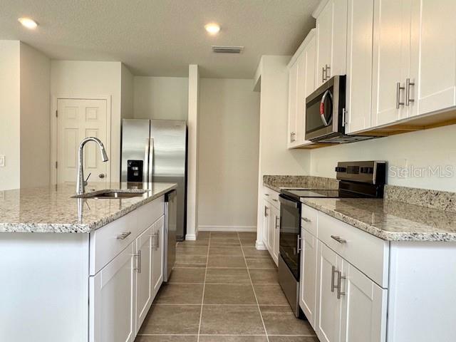 Foto del edificio - 3685 Portsmouth Ln