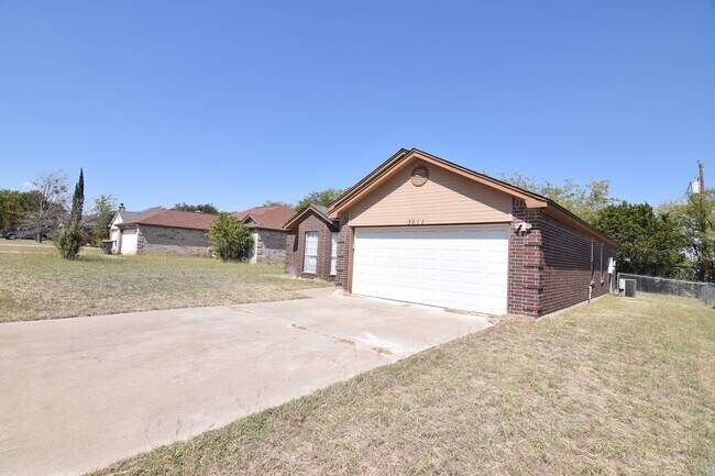 Foto del edificio - 3611 Coral Bay Ln