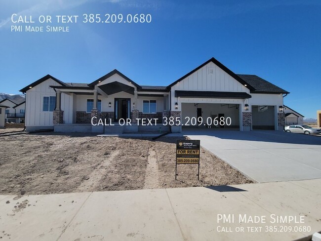 Building Photo - NEW Spacious Apartment in Saratoga Springs...