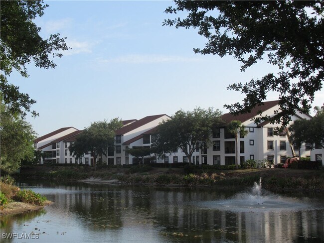 Foto del edificio - 7965 Preserve Cir