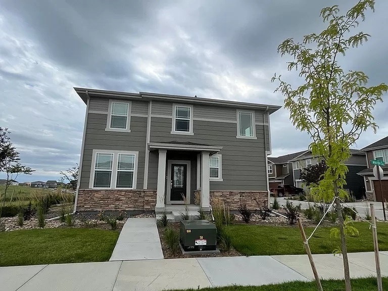 Foto principal - 6294 Wild Rye St