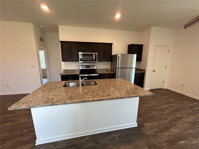 Building Photo - 34933 Daisy Meadow Loop