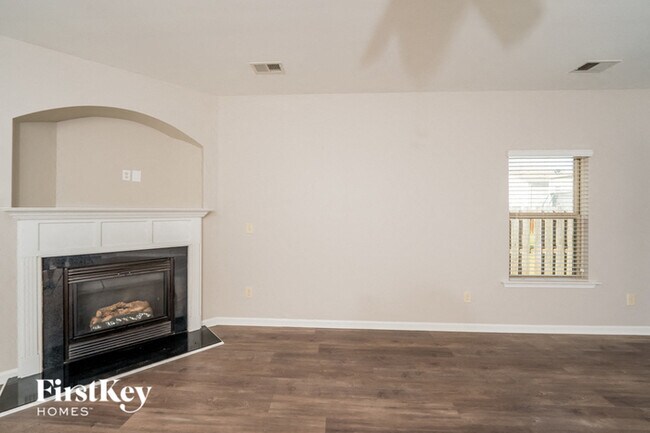 Foto del edificio - 9342 Doss Ferry Ln