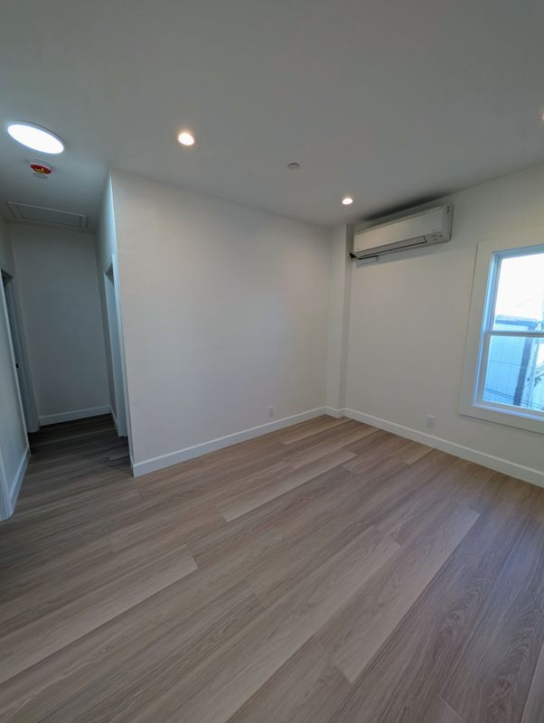 Foto del edificio - 318 3rd Ln