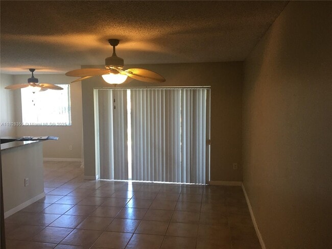 Building Photo - 2600 S University Dr