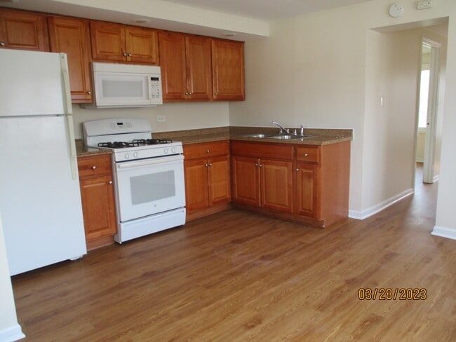 Foto del edificio - 4215 W 87th St