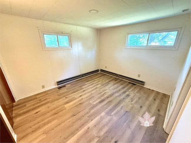 Building Photo - Charming 3-Bedroom Rental, Newly Updated! ...