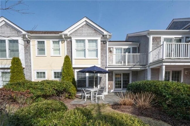 Building Photo - 2 bedroom in Narragansett RI 02882