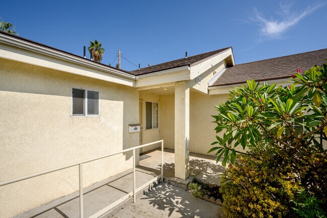 Building Photo - 12765 Strathern St