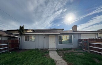 Building Photo - 3725 Soranno Ave