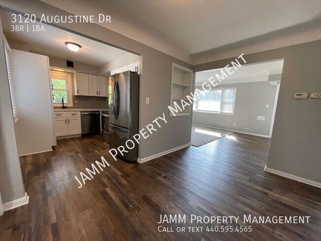 Building Photo - 3-Bedroom Parma Ranch!