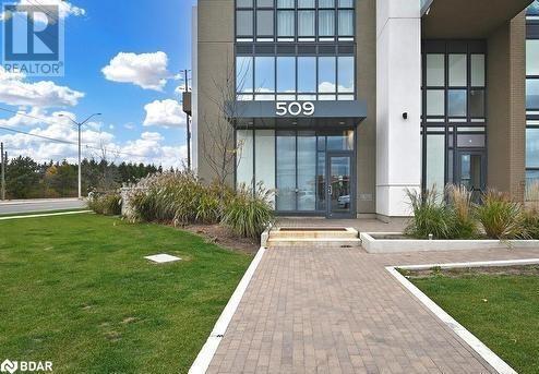 Building Photo - 509 Dundas St W