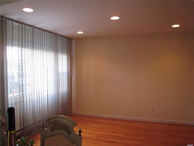 Building Photo - 209-16-209-23 23rd Ave