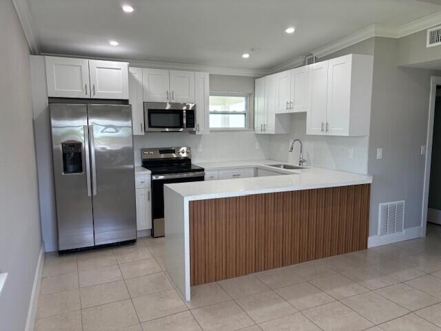 Photo - 5580 Honeysuckle Dr (West Palm Beach, FL)