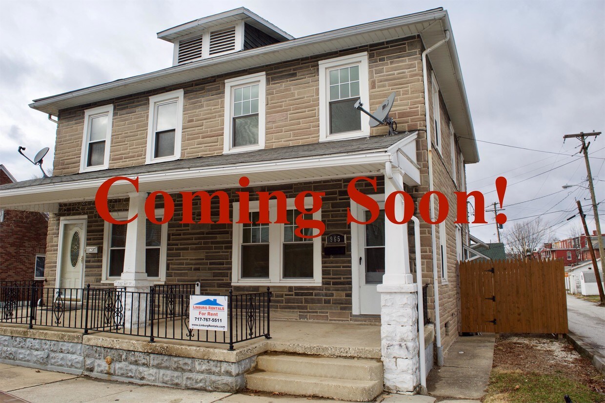 Foto principal - 965 E Poplar St