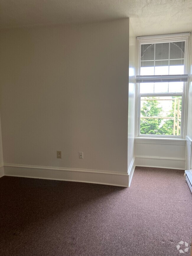 Building Photo - 300 Grampian Blvd