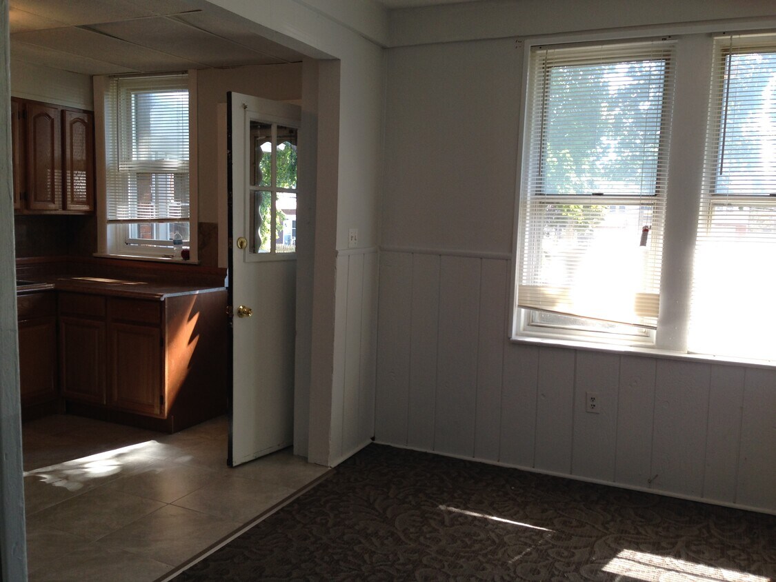 Primary Photo - 23 Chestnut Street