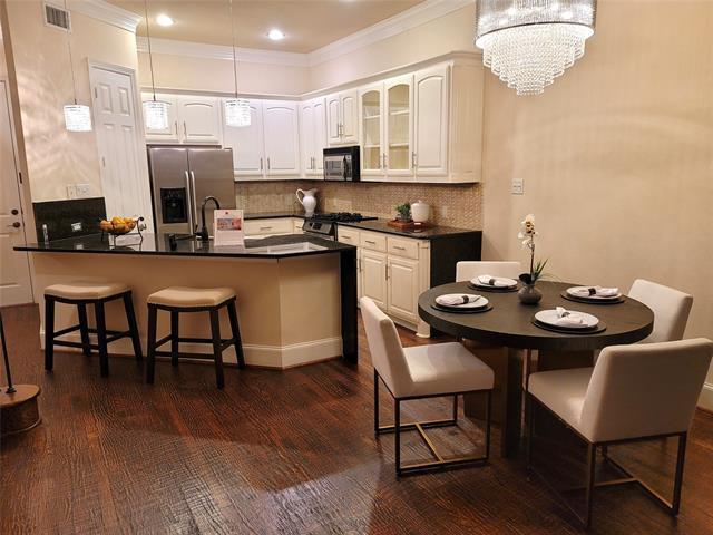 Foto del edificio - 18155 Frankford Lakes Cir