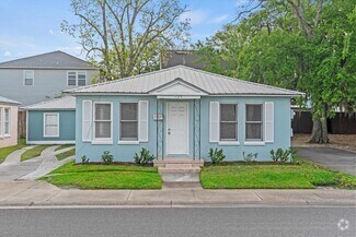 Building Photo - 137 Riberia St