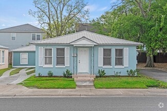 Building Photo - 137 Riberia St