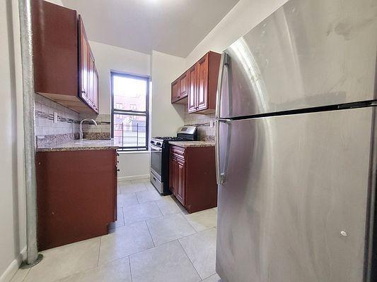 Foto principal - 1 bedroom in BRONX NY 10468