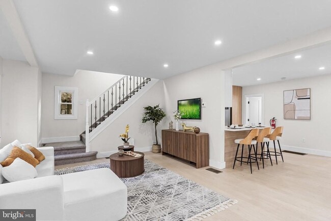 Building Photo - 4 E Haddon Ave