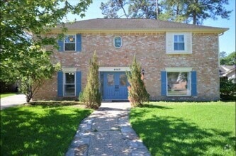 Building Photo - 4107 Cypress Lake Dr
