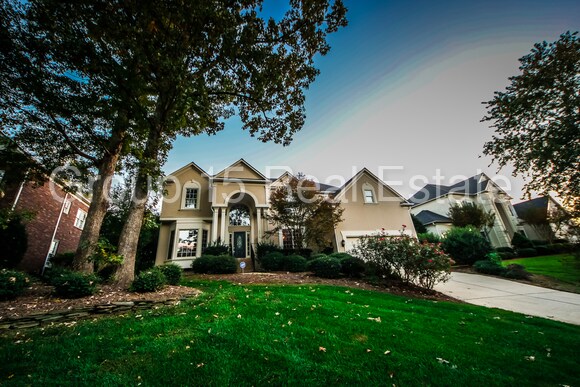 Building Photo - 5319 Piper Glen Dr