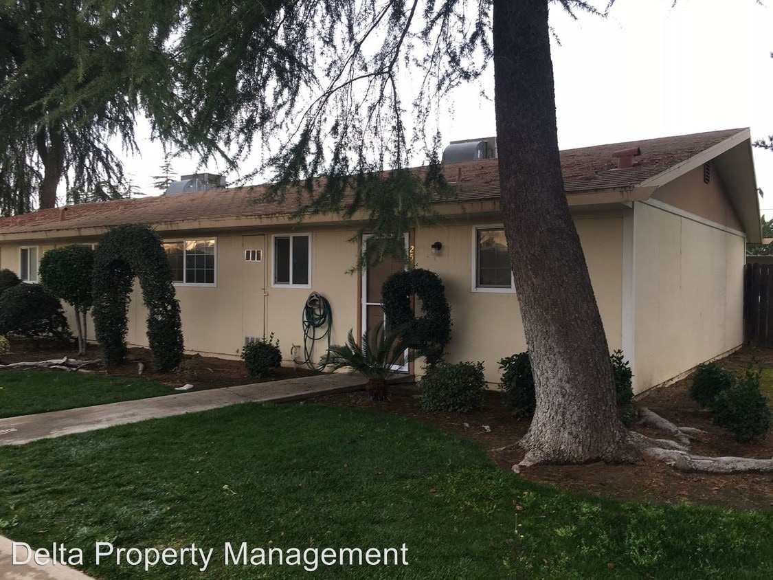 25 W San Jose Ave Unit 25, Clovis, CA 93612 Condo for Rent in Clovis