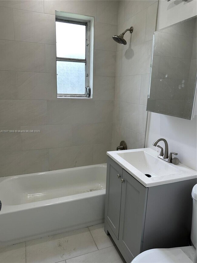 Foto del edificio - 4210 SW 25th St