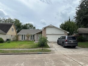 Building Photo - 14803 Wind Cave Ln