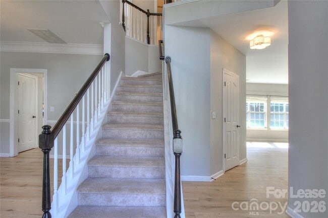 Building Photo - 8414 Bampton Dr