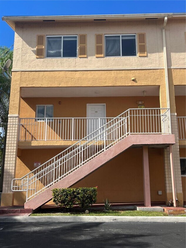 6235 SW Kendale Lakes Cir Unit 232, Miami, FL 33183 Condo for Rent in
