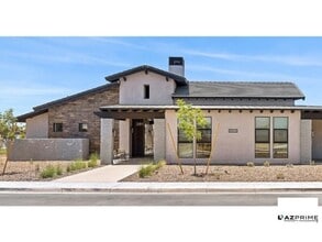 Building Photo - 3208 W Sahuaro Dr