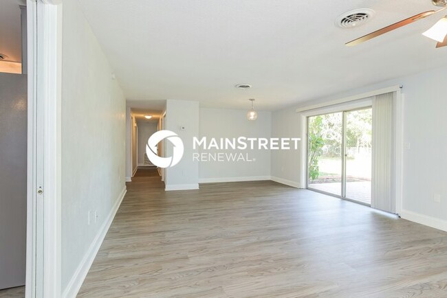 Foto del edificio - 40 Fairway Cir