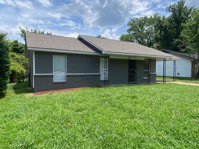 Foto del edificio - 5168 Corkwood Dr