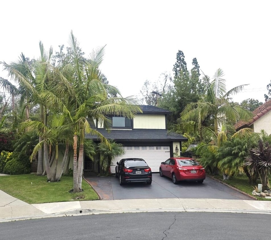 Photo - 26042 Majorca (Lake Forest, CA)