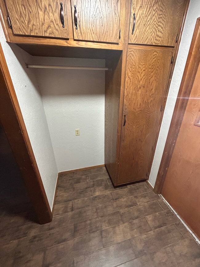 Foto del edificio - 2607 Fedderson Dr