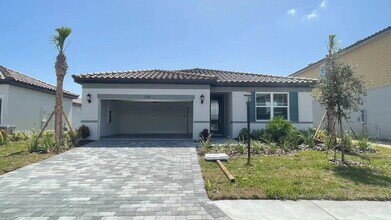 Building Photo - 13741 Green Hammock Pl