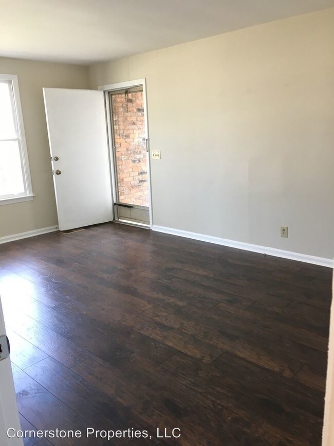 Building Photo - 2625 Timberland Dr