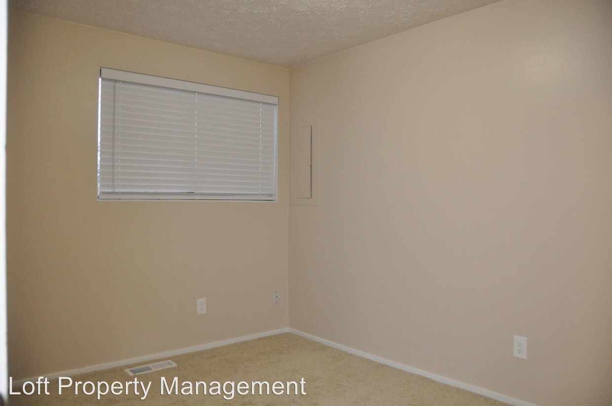 Foto del edificio - 977-979 NW 4th Ave