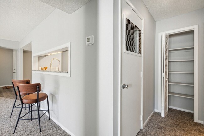 Foto del interior - Terrace Oaks