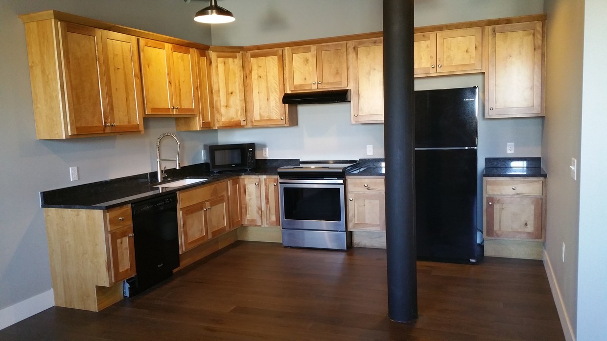 Foto principal - 525 H St SW