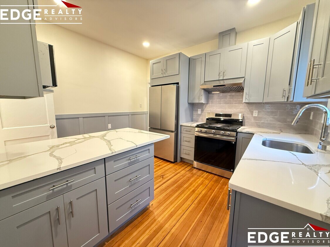 Foto principal - 96 Brayton Rd