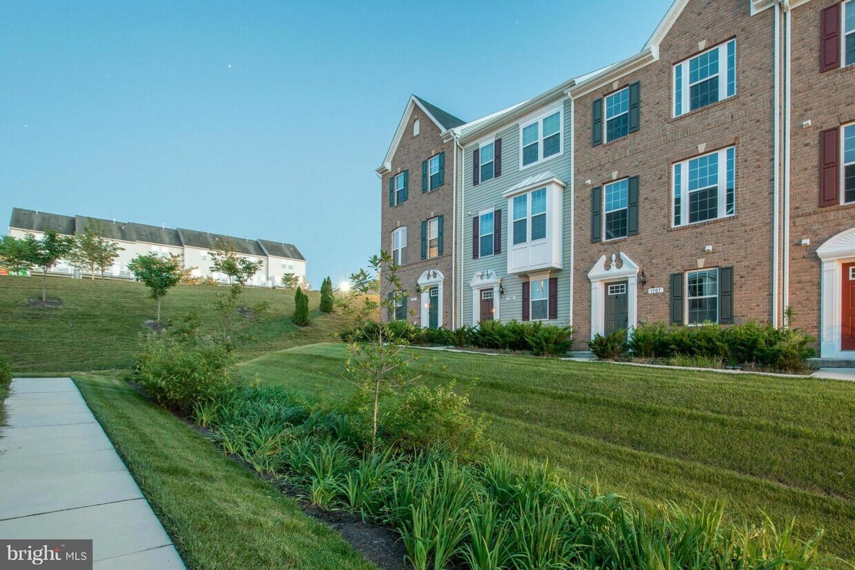 1707 Spanish Oak Ct, Hanover, MD 21076 Townhome Rentals in Hanover MD