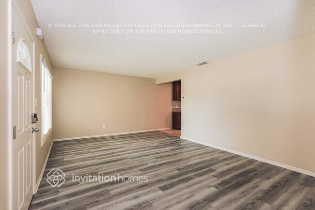 Foto del edificio - 8943 Conway Dr