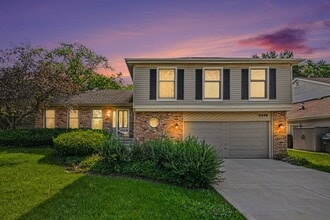 Building Photo - 5195 Castaway Ln