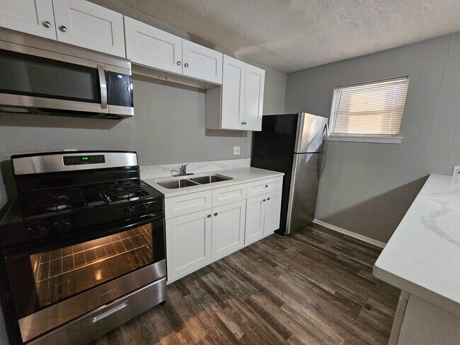 Foto del edificio - 3635 N MacGregor Way
