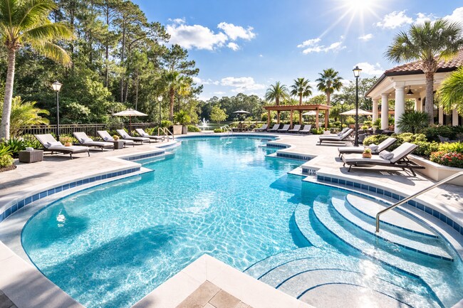 Foto del edificio - Beautiful 1/1 condo Lake View close to UCF and Valencia College.