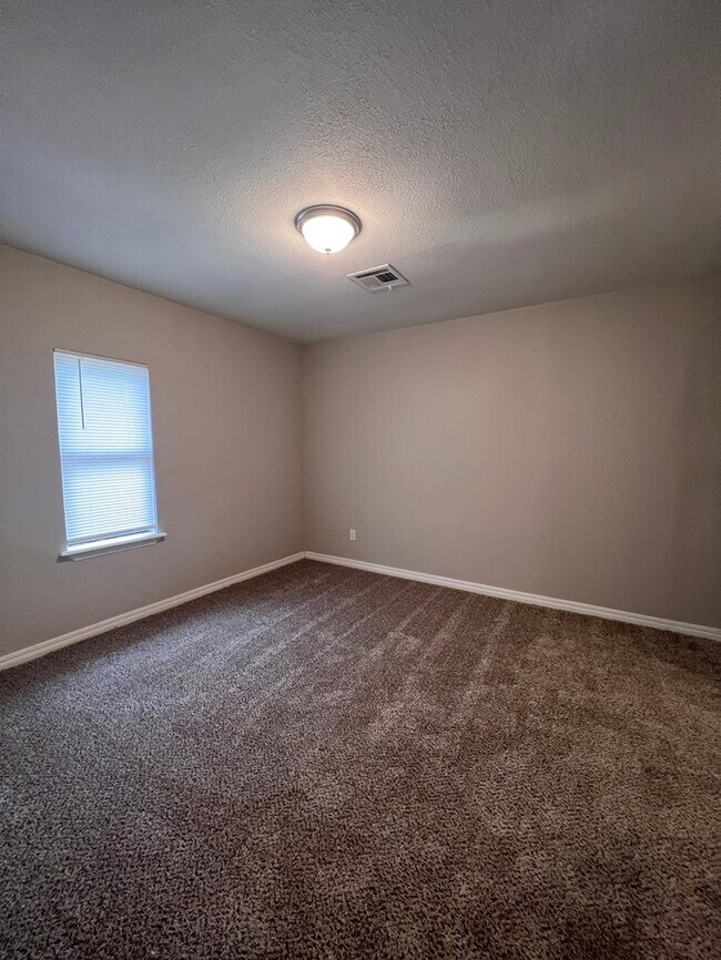 1504 Casady Ln. The Village, OK 73120 House for Rent in The Village